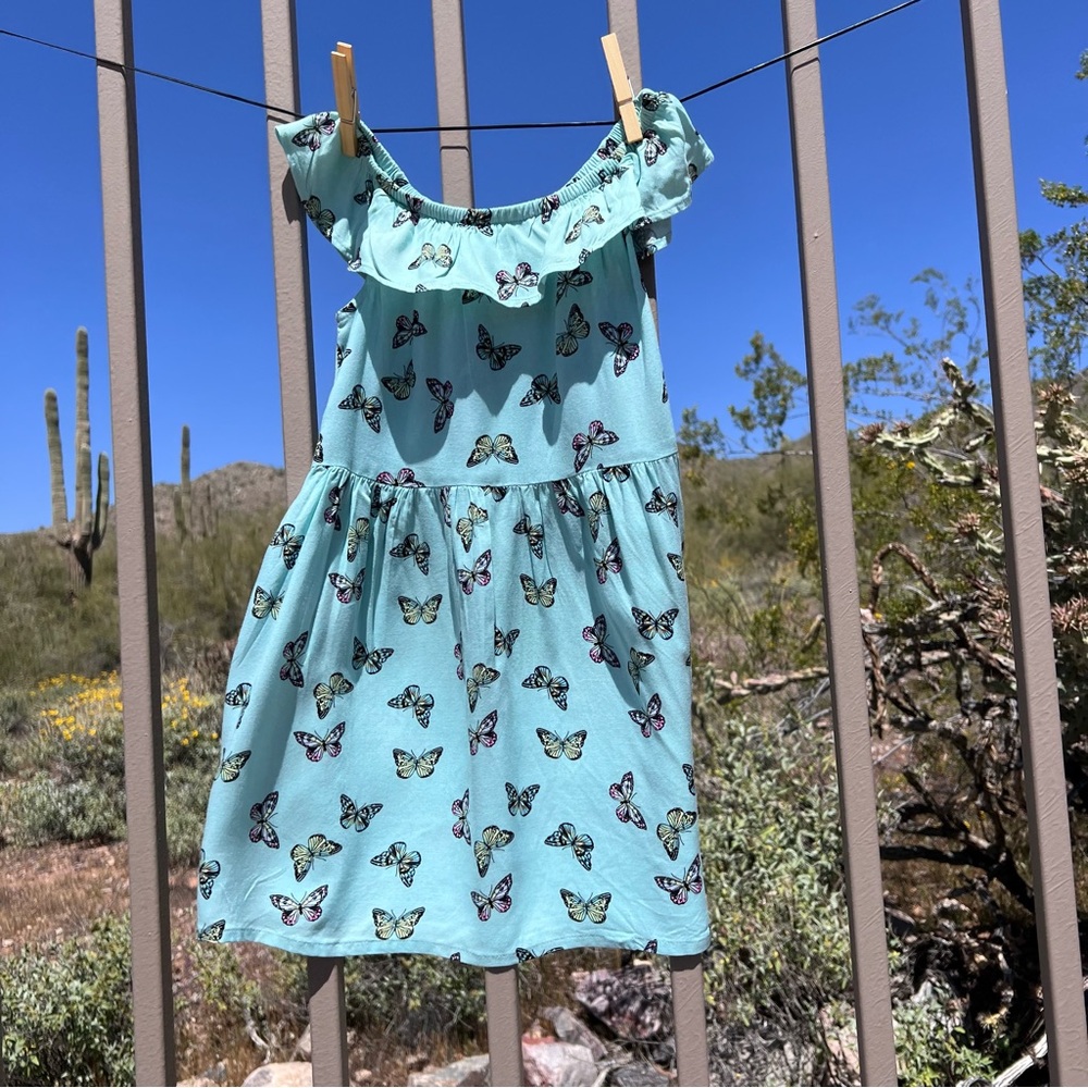 ⬇️💲Jumping Beans NWT Girl’s Ruffled Collar Dress 4T  Turquoise W/Butterflies